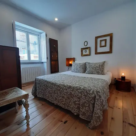 Casa Da Esquina - * سينترا